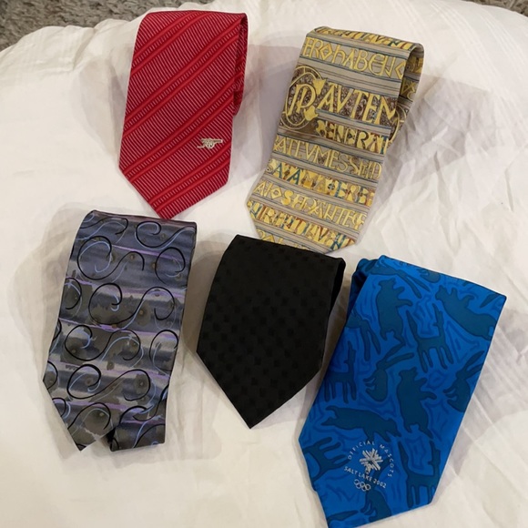 Designer Ties Lot - Picture 13 of 13